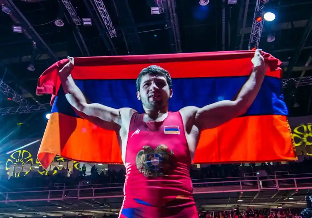 Малхас Амоян сделал невероятное и стал чемпионом Европы (видео)