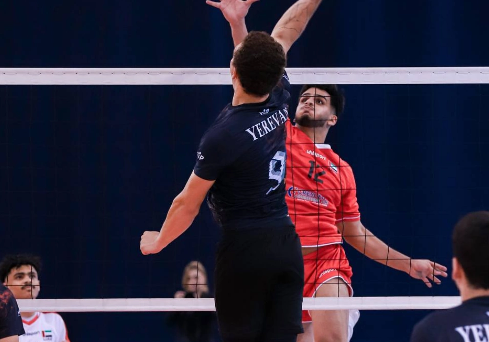 Армянские волейболисты обыграли сборную ОАЭ