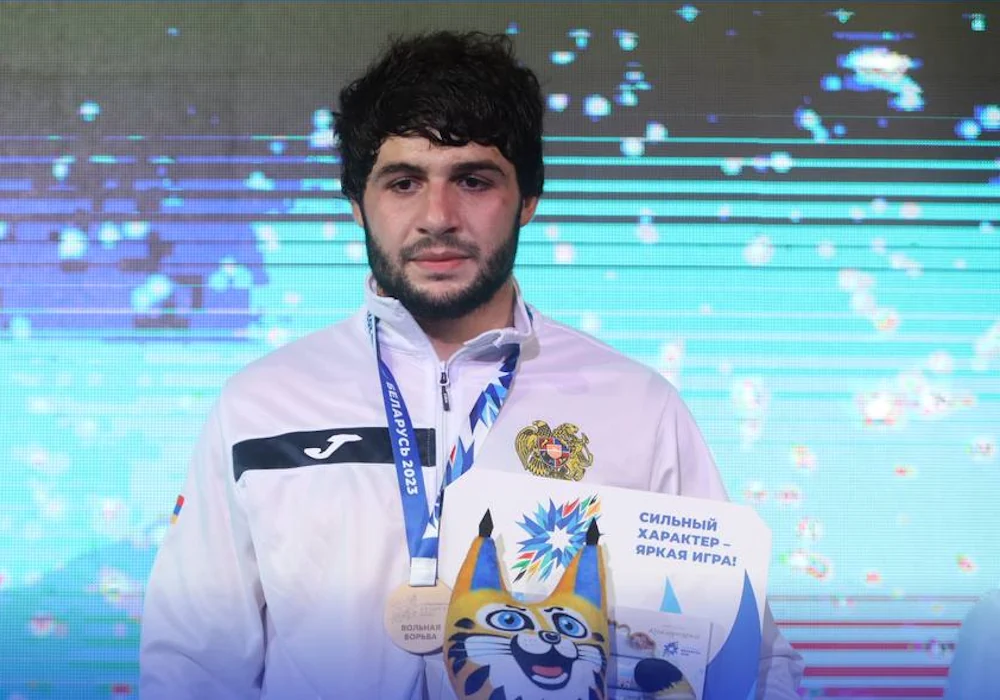 Три медали завоевали армянские борцы вольного стиля в Играх СНГ