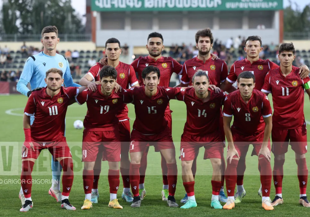 Черногория u19. Супруненко ю. "Армения".