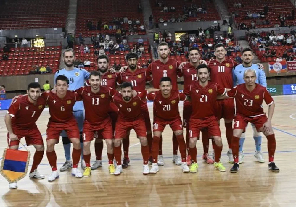 Сборная Армении по футзалу забила 5 голов в ворота чемпионов мира (видео)