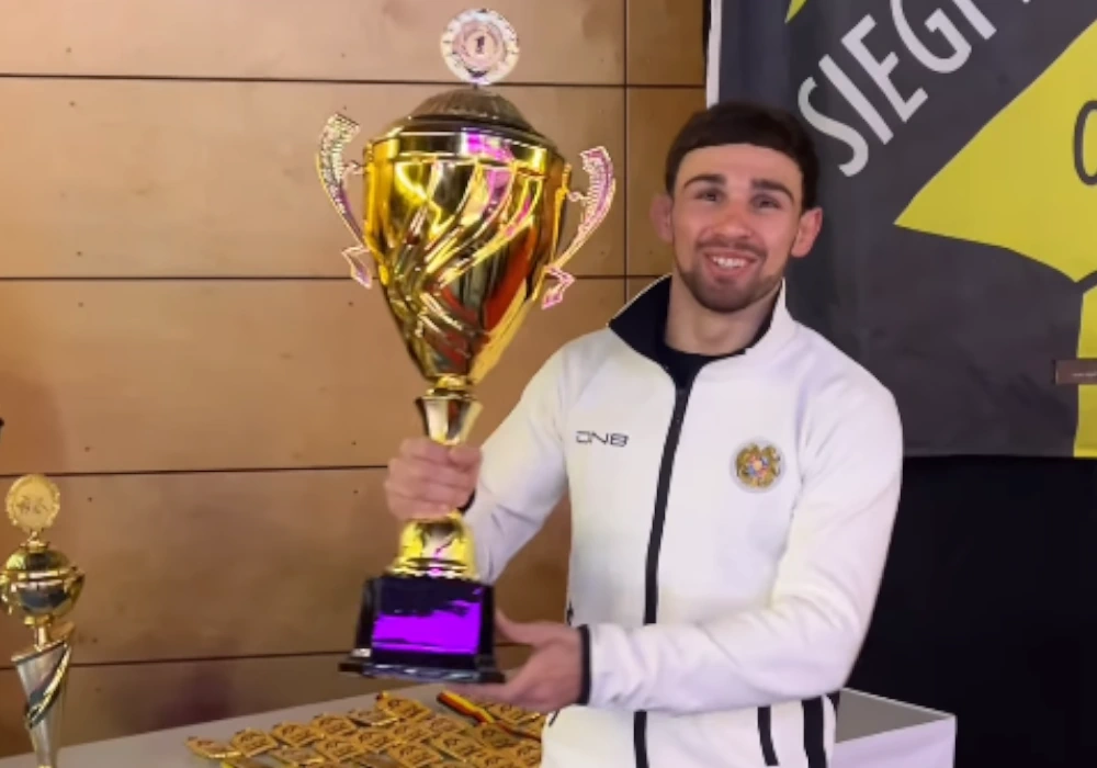 Арсен Арутюнян стал чемпионом Германии по борьбе (видео)