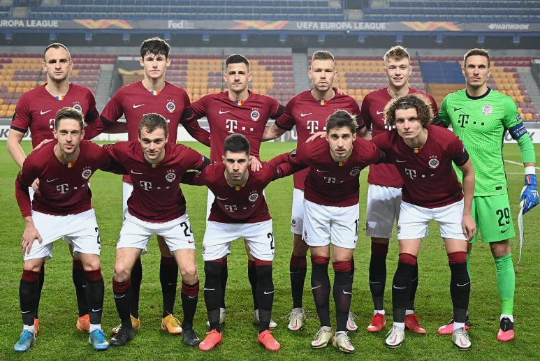 фейеноорд спарта прага футбол