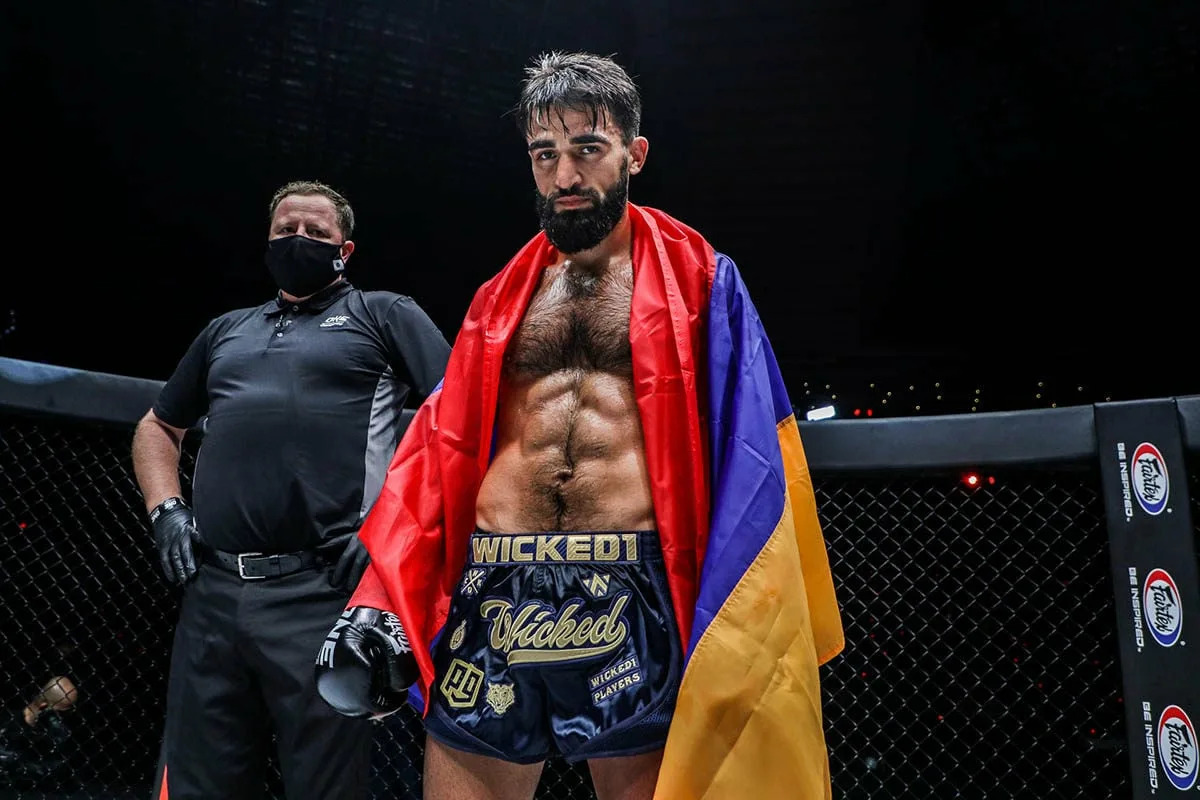 Марат Григорян нокаутировал Захиди во втором раунде на турнире ONE FC