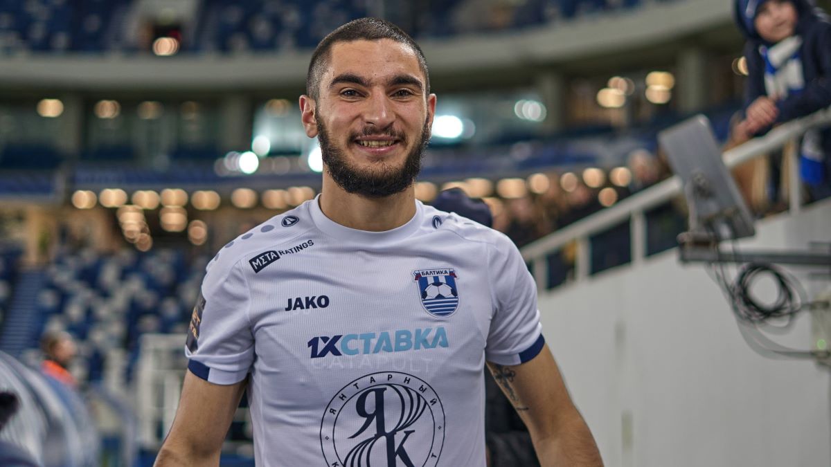 Три клуба Первой лиги интересуются хавбеком «Балтики» Аванесяном