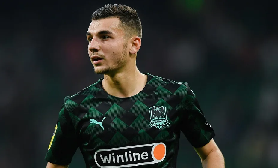 «Не издевались, но прикалывались надо мной». Сперцян вспомнил период в академии «Краснодара»