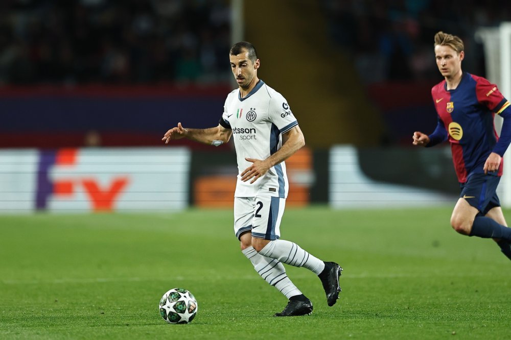 «Вероятно, я запомню это на всю жизнь». Мхитарян – о незасчитанном голе в ворота «Барселоны»