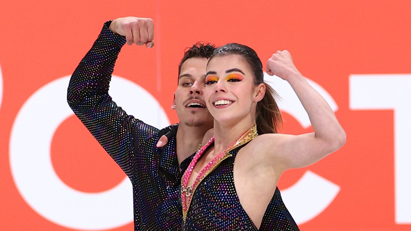 Пара российских фигуристов решила выступать за Армению