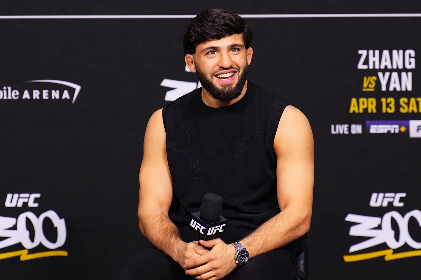 Царукян обратился к Топурии: «Ты знаешь, что случится, если выйдешь в октагон против меня»