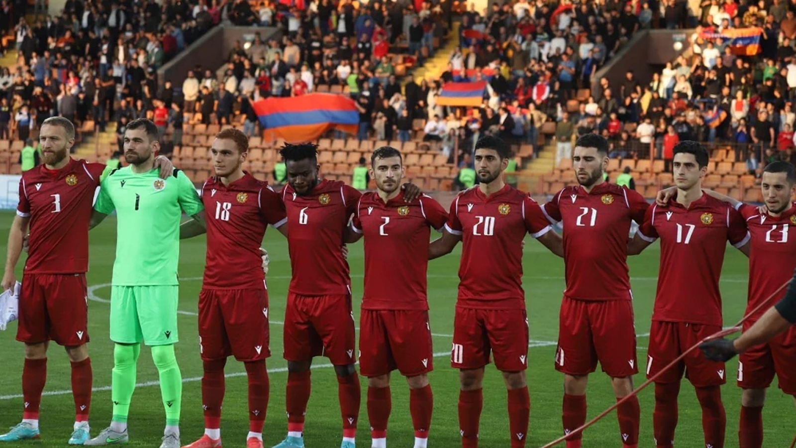 Армения побеждает Ирландию дома