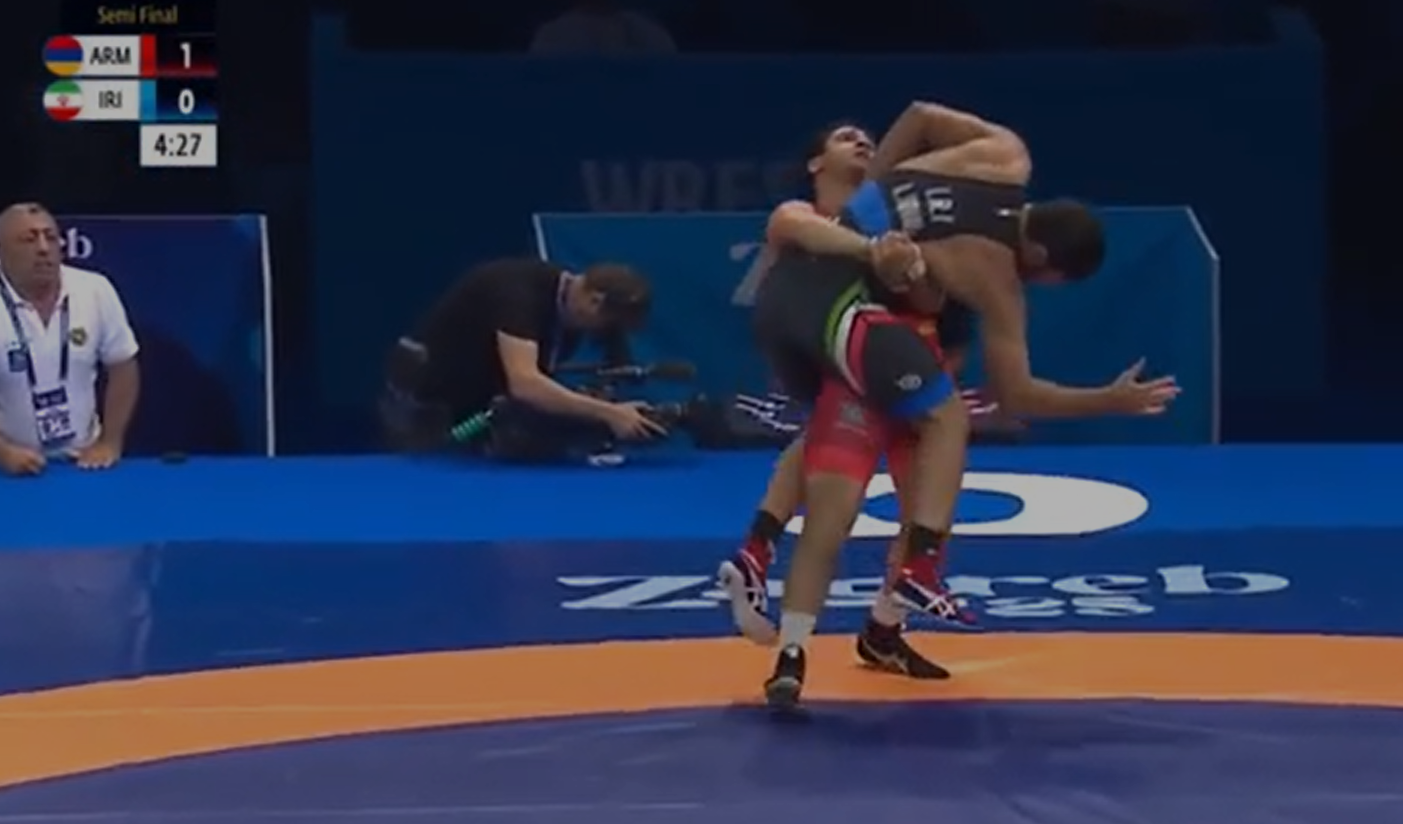 Малхас Амоян одолел иранца Абдевали