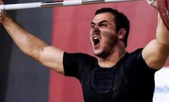 Сурен Григорян поборется за медаль на ЧМ-2025 по тяжёлой атлетике