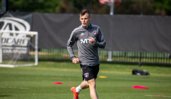 Венгерский вратарь назвал матч с Арменией решающим для мечты о ЧМ