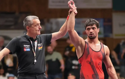 Армянские борцы придают импульс своим командам в Германии