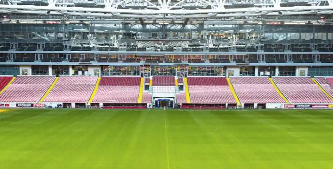 Спартак назвал часть стадиона именем Симоняна