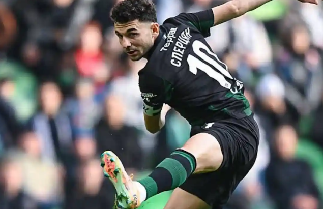 Сперцян оформил два гола и результативную передачу в матче с «Крыльями Советов»