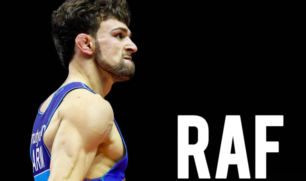 Брайс Андонян и Арсен Арутюнян ведут переговоры с лигой Real American Freestyle