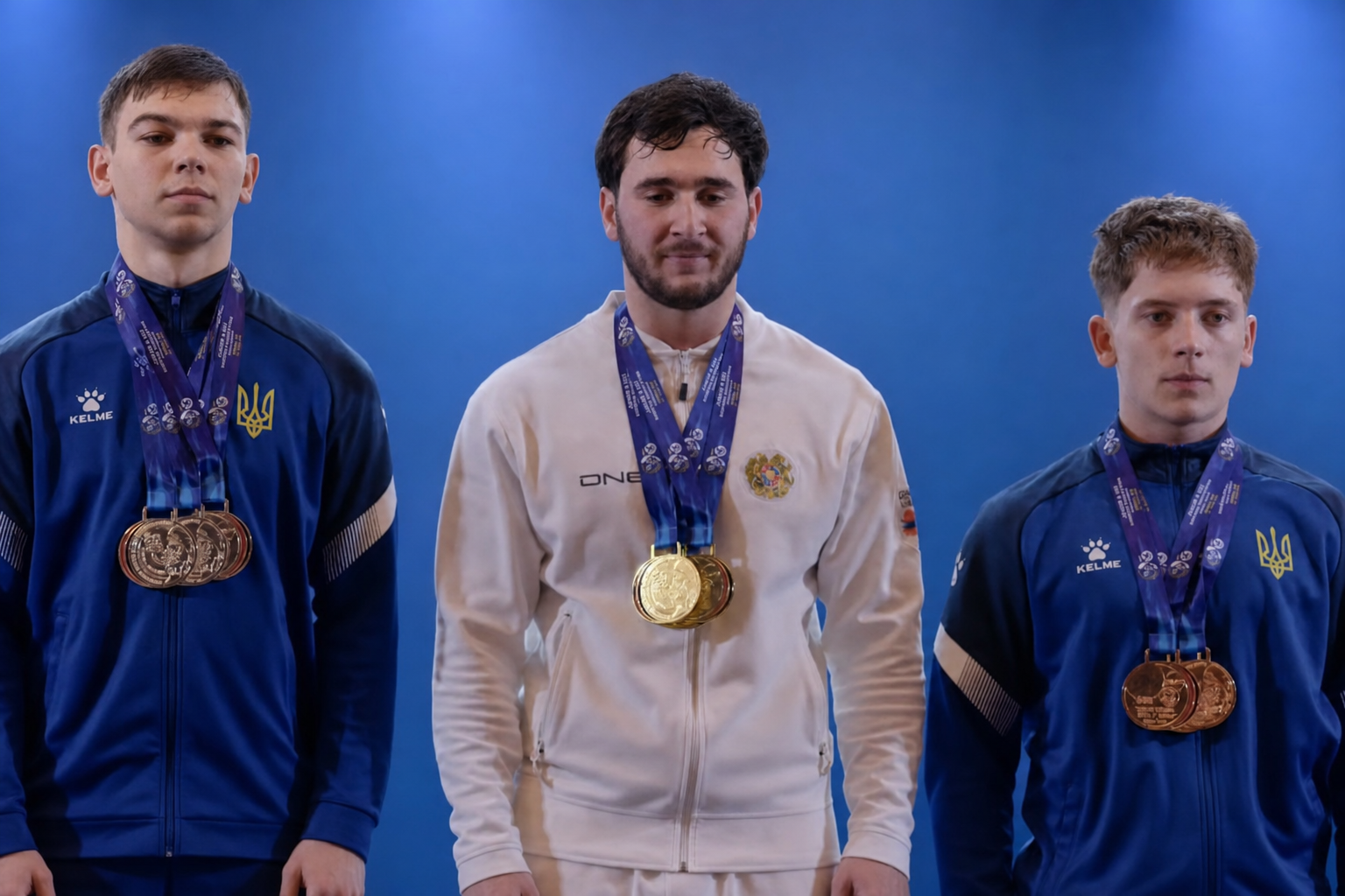 Нарек Григорян выиграл золото молодежного ЧЕ по тяжелой атлетике